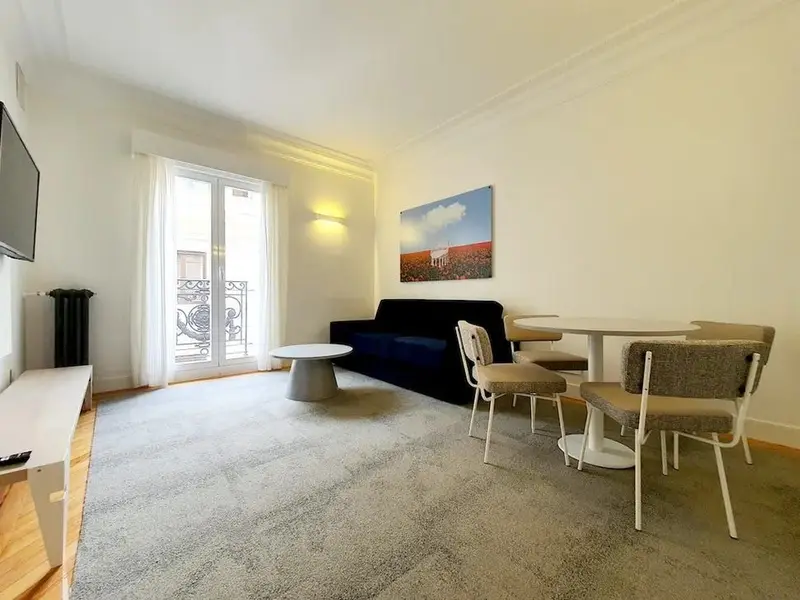 Apartamento en Plaza del Angel Madrid 1 dormitorio