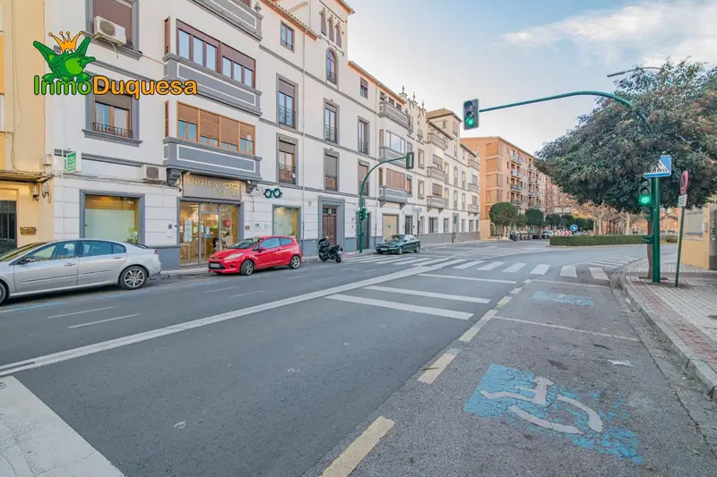 Piso en venta en Carretera de la Sierra Granada 165m2 4 dormitorios