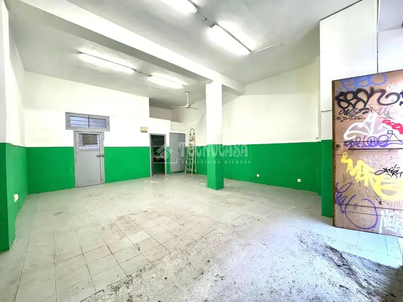 Local comercial en venta en Puente De Vallecas