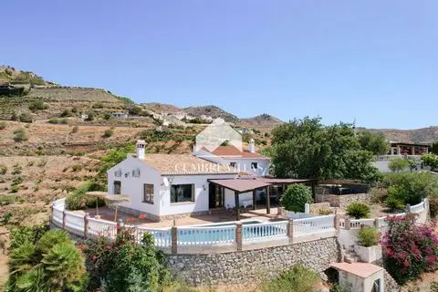 Casa Villa 4 Dormitorios Almuñécar Vistas Panorámicas