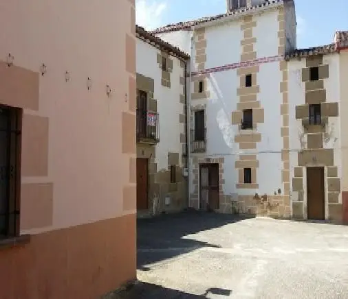 Casa Unifamiliar 234m2 Allo Navarra 4 Habitaciones 2 Baños