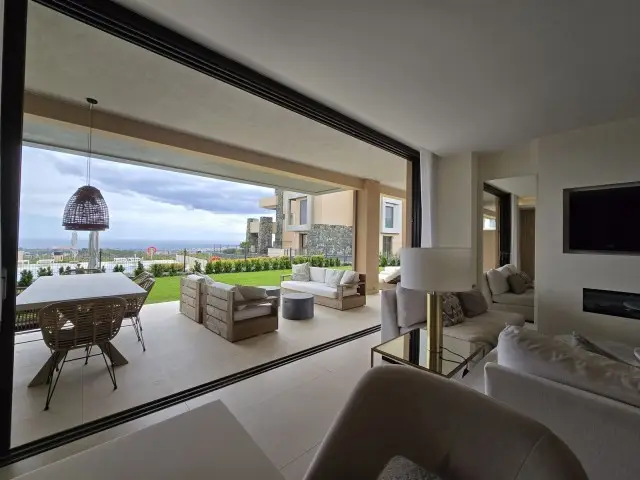 Apartamento 3 Dormitorios Lujo Real de La Quinta Benahavis