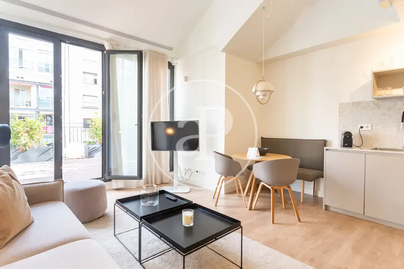 Piso dúplex en alquiler cerca de Rambla Catalunya