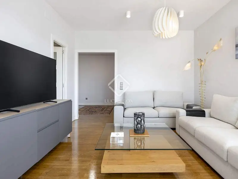 Apartamento en Alquiler Barcelona Eixample Derecho 3 habitaciones