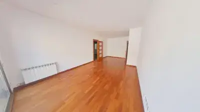 Piso en venta La Creu Alta Sabadell ideal inversores 2 dormitorios 2 baños