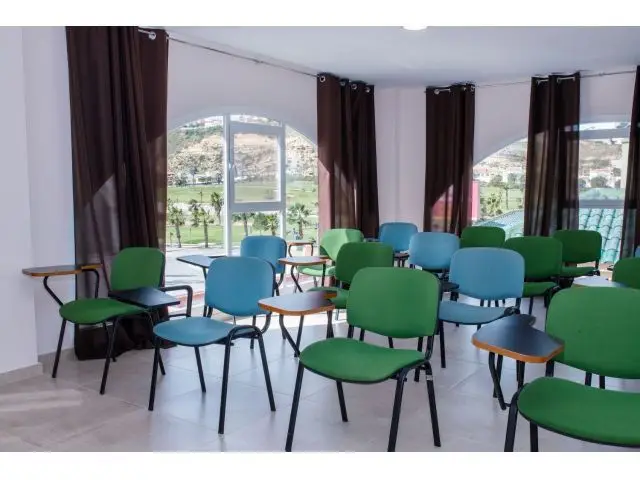 Local Comercial en Alquiler Ciudad Quesada 160m2