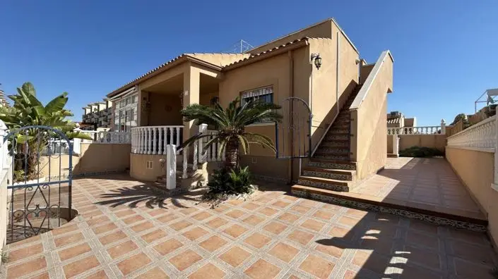 Bungalow 2 Dormitorios en Orihuela Costa