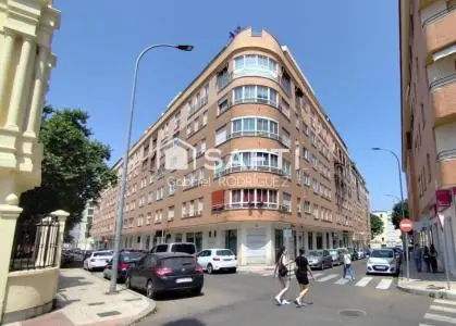 Casa en Pardaleras Badajoz Reforma Promocion Negocio