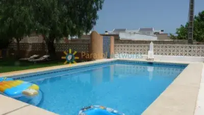 Chalet en alquiler en Platja D'Oliva