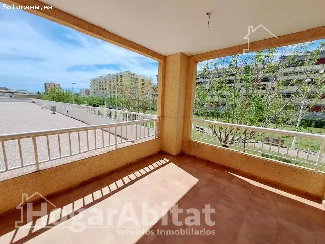Apartamento Nuevo En Primera Linea De Playa Con Piscina Y Terraza