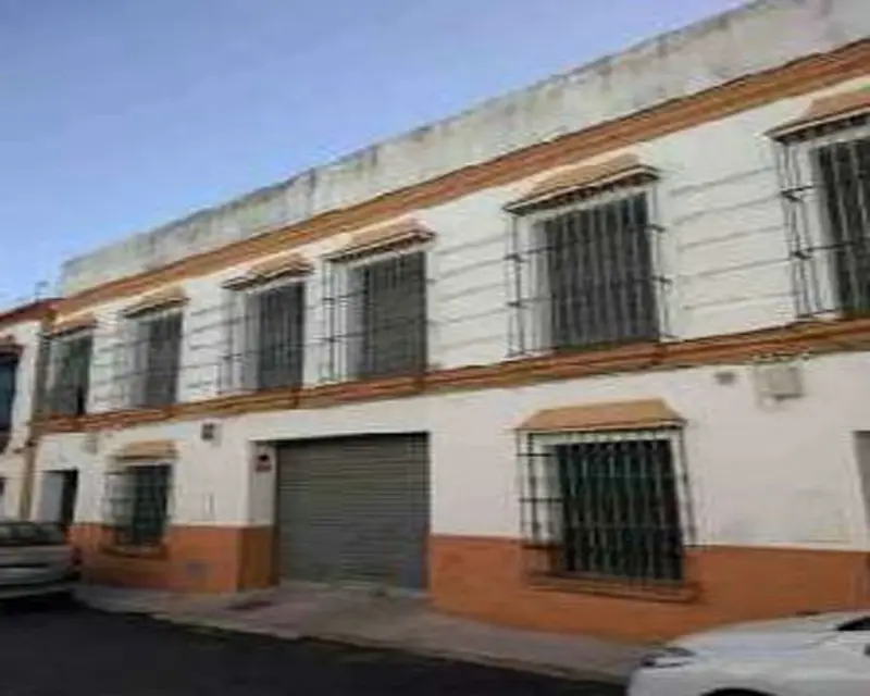 Local en venta 212m2 Carmona