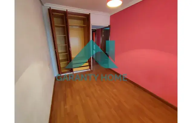 Alquiler Apartamento 4 Dormitorios 110m² Cáceres