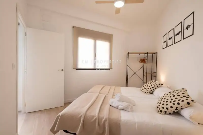 Dos Apartamentos en Cruz Cubierta Valencia: Inversion Ideal