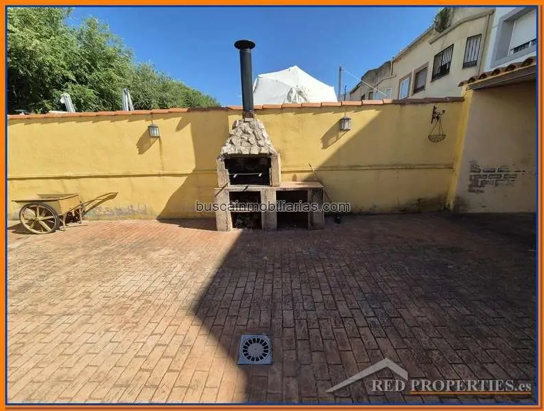Chalet en Venta Magan 2 Plantas Jardin Barbacoa