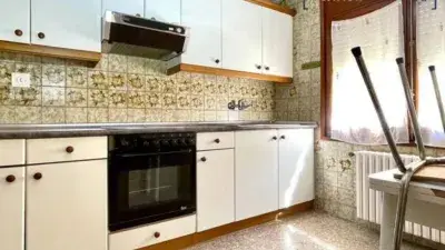 Chalet en venta en Zuera: Vivienda familiar cerca del centro