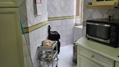 Piso en Venta 2 Dormitorios Salon Cocina Amueblada 2 Banos Trastero