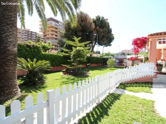 Villa en Heliópolis Benicàssim 5 dormitorios piscina jardín