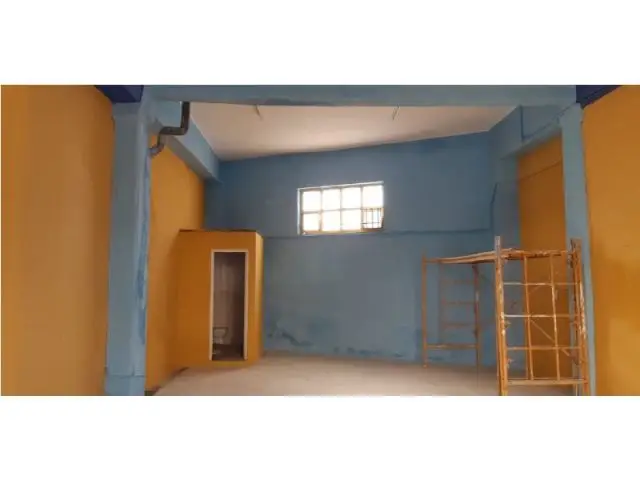 Local Comercial Economico 70m2 Carretera de la Corte