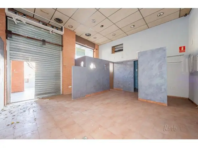Local Comercial en Venta en Figueres Girona