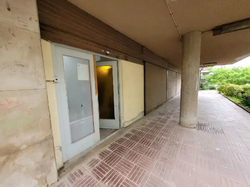 Venta Local Comercial Martorell 43m2 Parking