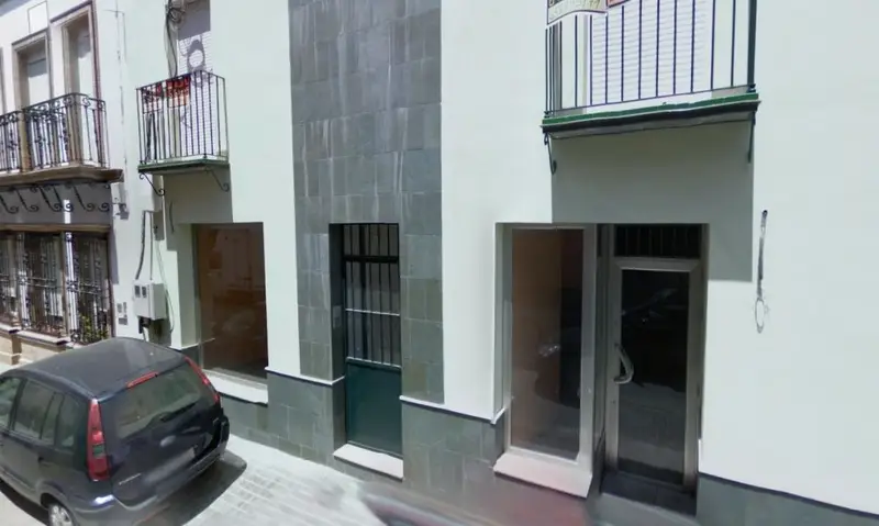 Local 274m2 Viso del Alcor Calle Juan Ramon Jimenez