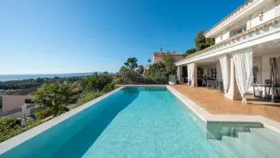 Villa de Lujo en Venta con Vistas al Mar
