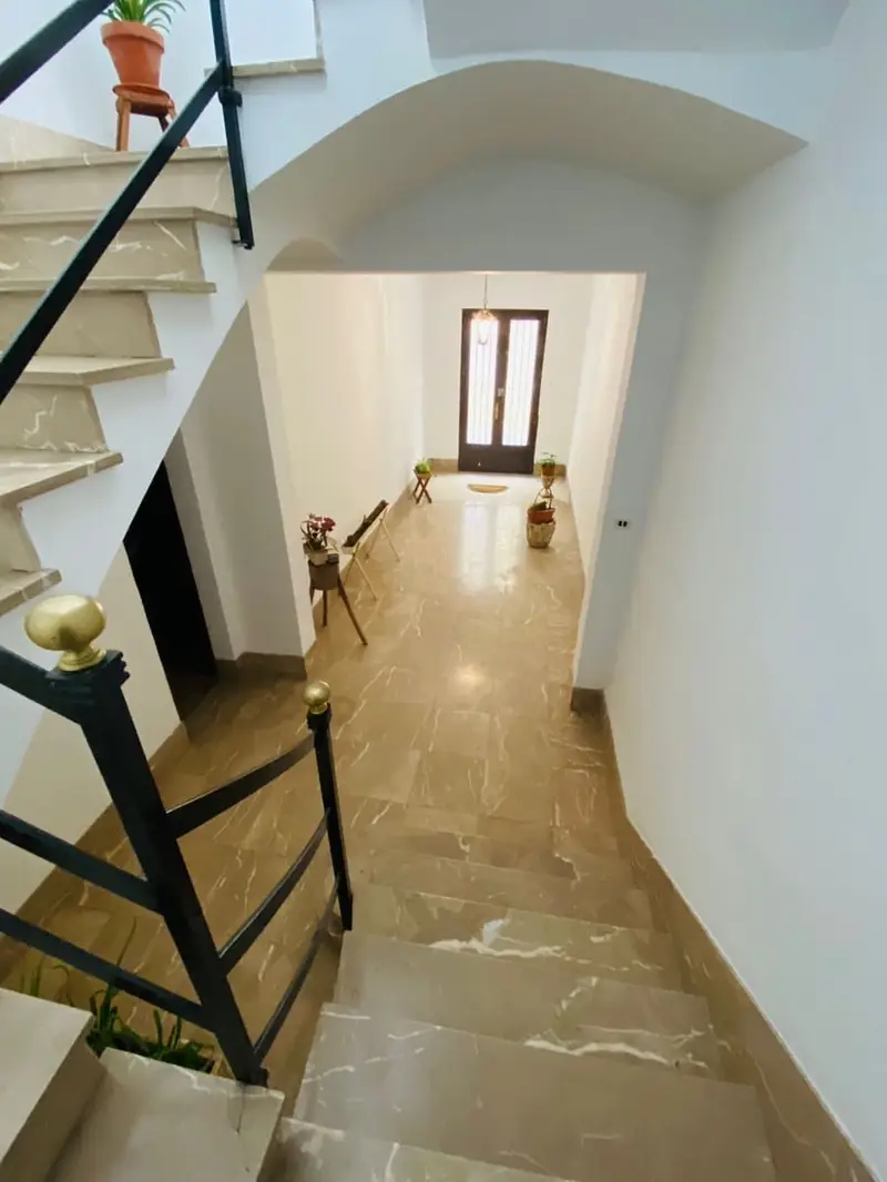 Casa en Felanitx con local comercial y vivienda