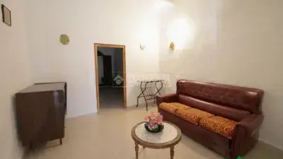 Casa Adosada en Venta en Nijar - Amueblada y Lista para Entrar a Vivir