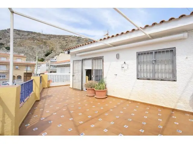 Casa con Vistas al Mar en Casarones Rubite