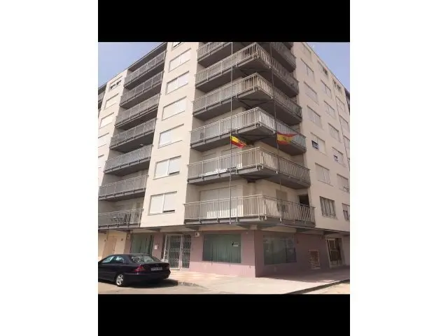 Local Comercial Reformado Cerca del Mar en Torrevieja