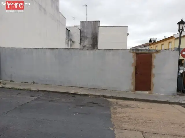Parcela en Lepe para construir: Esquina, cerca de servicios