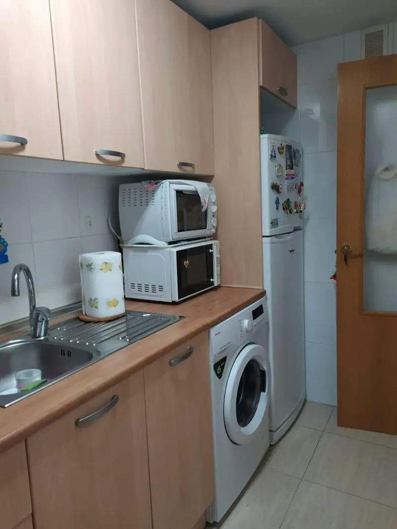Piso de 2 Dormitorios alquiler La Nora, España