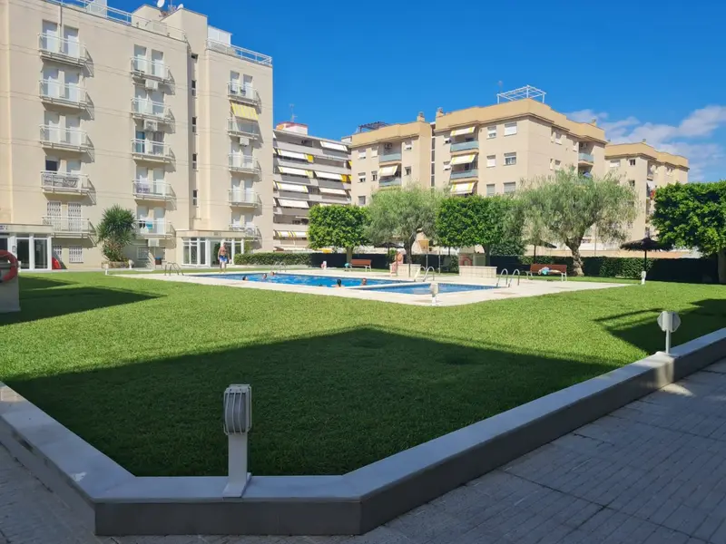 Venta Piso con Terraza y Vistas al Mar en El Prat de Calafell