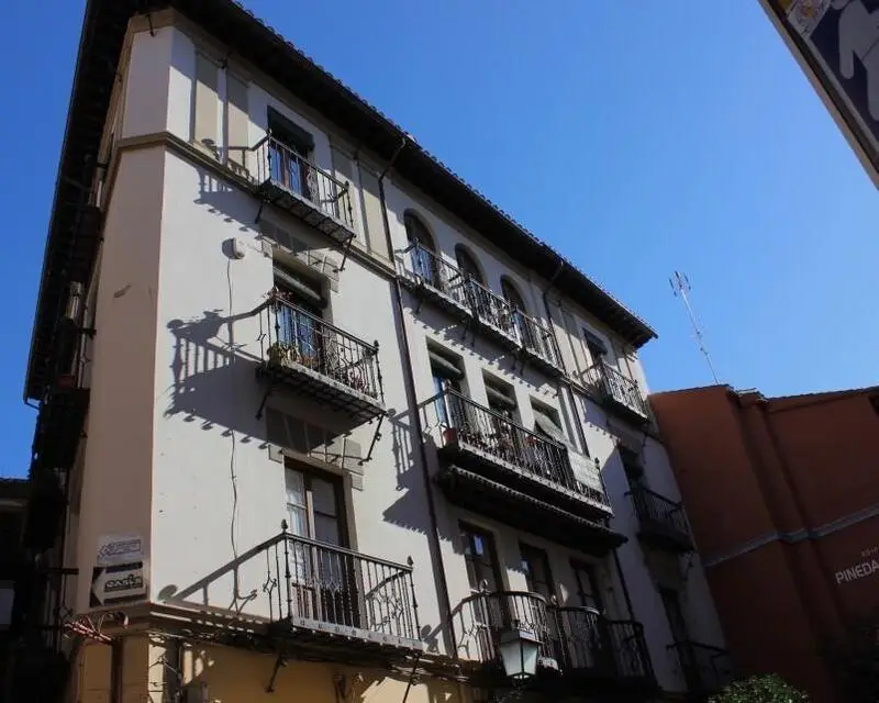Apartamento 5 Dormitorios Albayzin Granada Cerca Alhambra