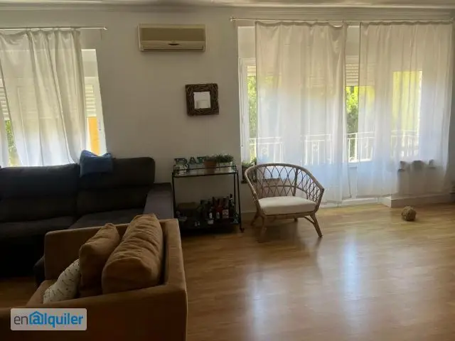 Alquiler Piso 200m2 5 Dormitorios Casco Urbano Aire Acondicionado