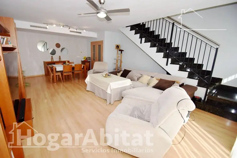 Ático Dúplex en Vila real con Terraza y Garaje Doble