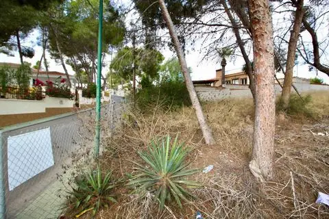 Terreno en Venta Pinar de Campoverde 1074m2