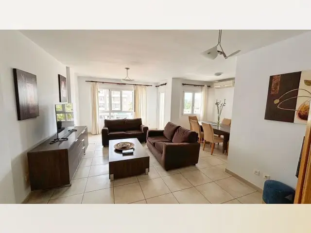 Apartamento 3 Dormitorios Marbella