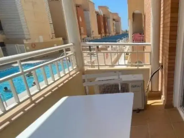 Piso en Venta 99m2 2 Dormitorios Terraza Piscina