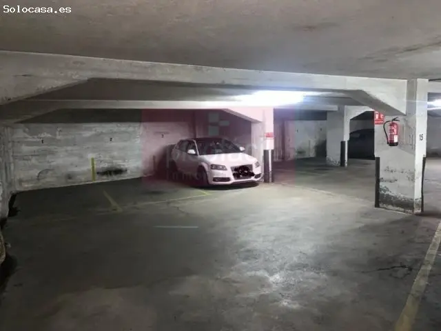 Garaje en Lugo: Espacioso y de fácil acceso dentro de murallas