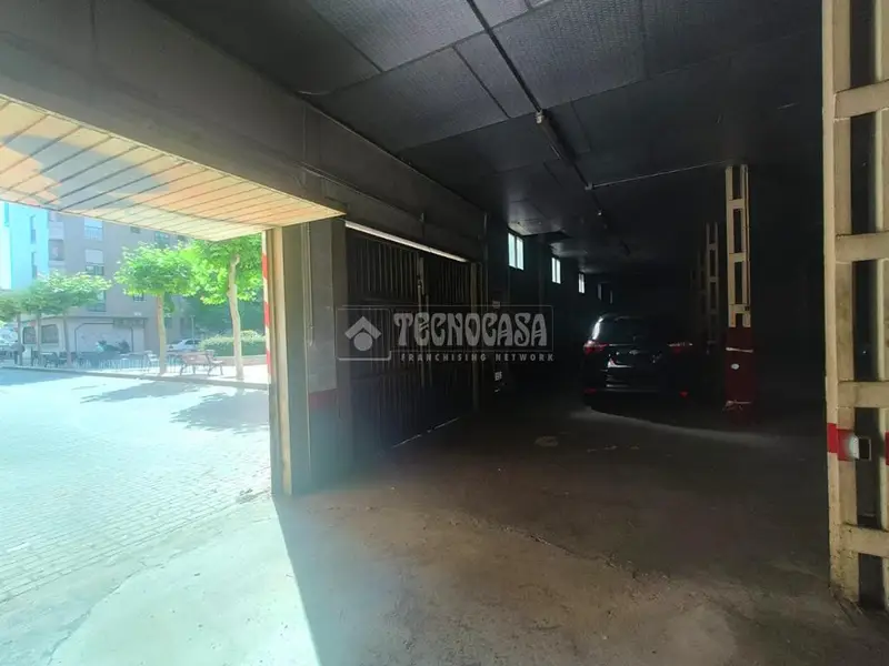 Plaza de Garaje en Venta Delicias Pajarillos