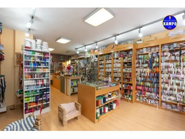 Local Comercial en Venta en Serapio Mugica Irun