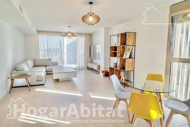 Piso en Venta en Godella con Garaje y Piscina