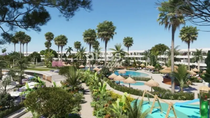 Apartamento en venta en La Alcaidesa con vistas al mar