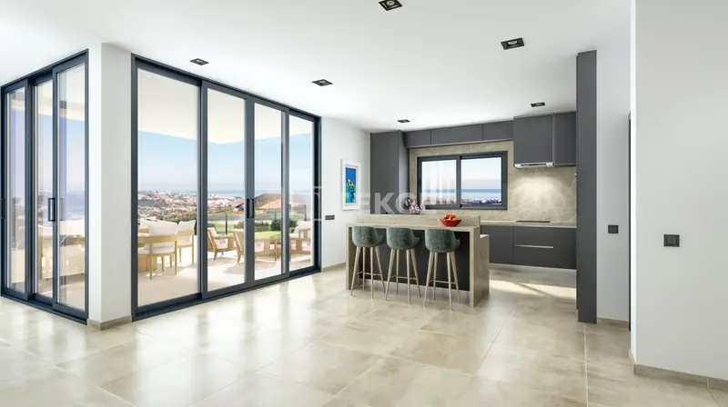 Villas de Lujo Frente al Golf en Mijas