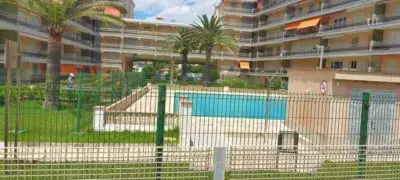 Apartamento 3 Dormitorios Primera Linea de Mar Piscina Familiar La Pineda