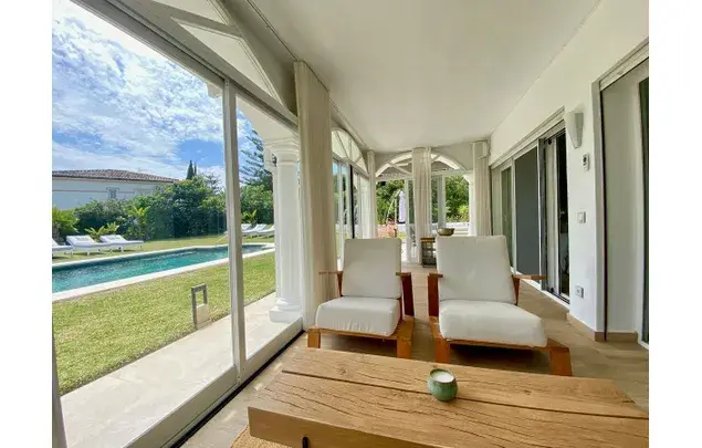 Villa 3 Dormitorios Elviria Marbella Piscina Jardin Privado