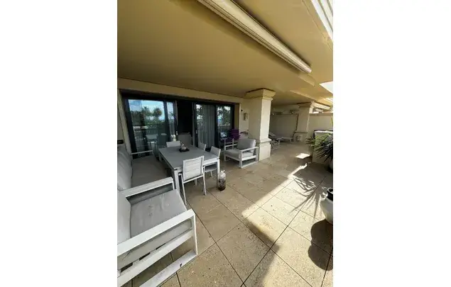 Apartamento 3 Dormitorios 385m2 Primera Linea de Playa Marbella