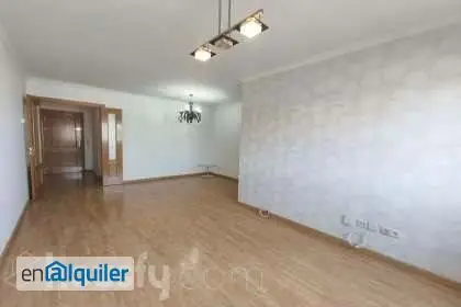 Alquiler piso con 2 baños La laguna