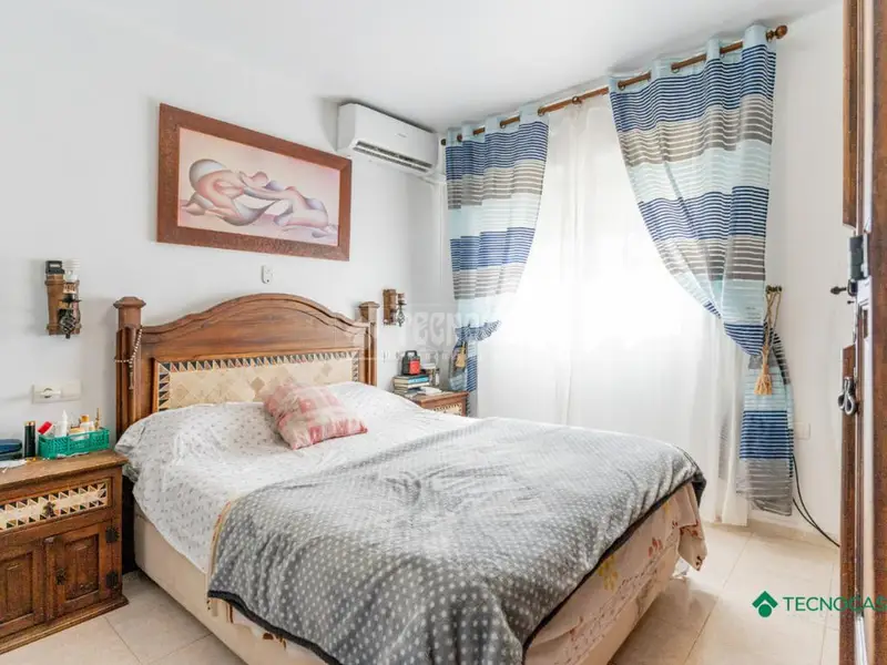 Piso en Venta en Vícar Las Cabañuelas